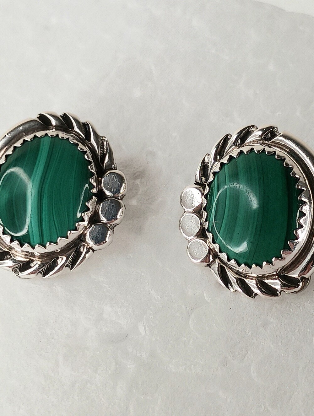 Earrings Clip Vintage Mexico 925 Sterling Malachite Scroll Work Classic Timeless